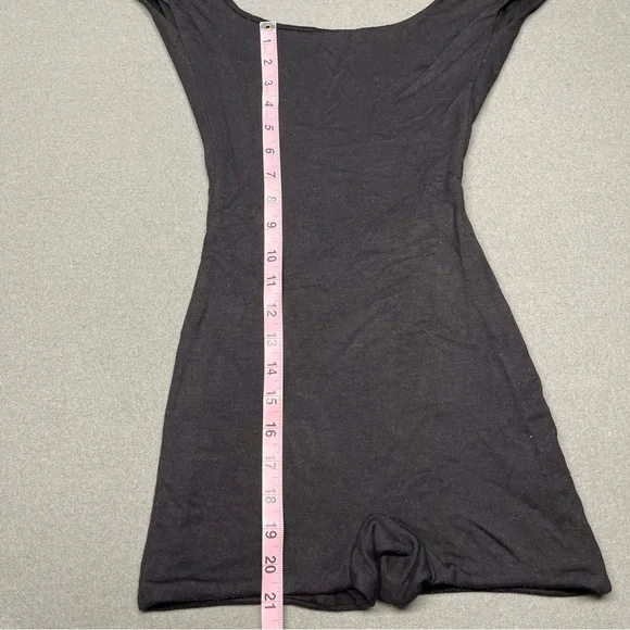 ARE YOU AM I Black Juna Romper - Picture 9 of 12